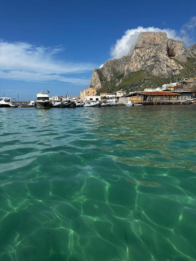 Casa Vacanze La Rocca 2 Palermo Exterior foto